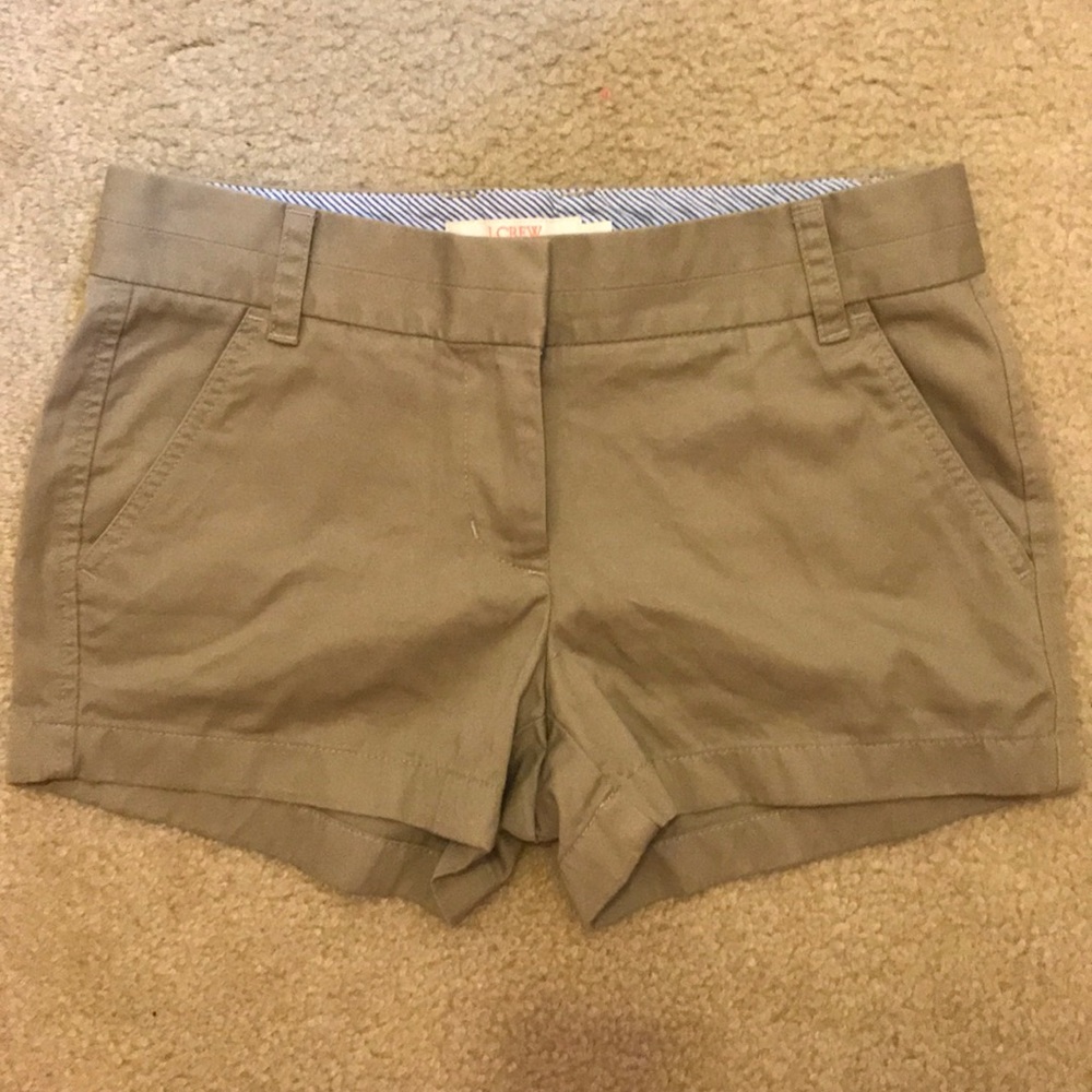 J Crew. Khaki Chino shorts Size 2.